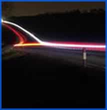 road with red and whtie lights
